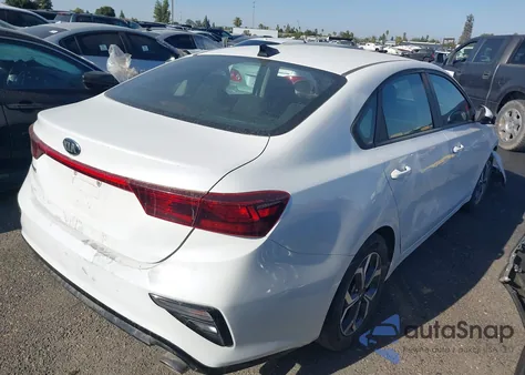 2021 Kia Forte Lxs из США, поврежденный, VIN 3KPF24AD0ME369385